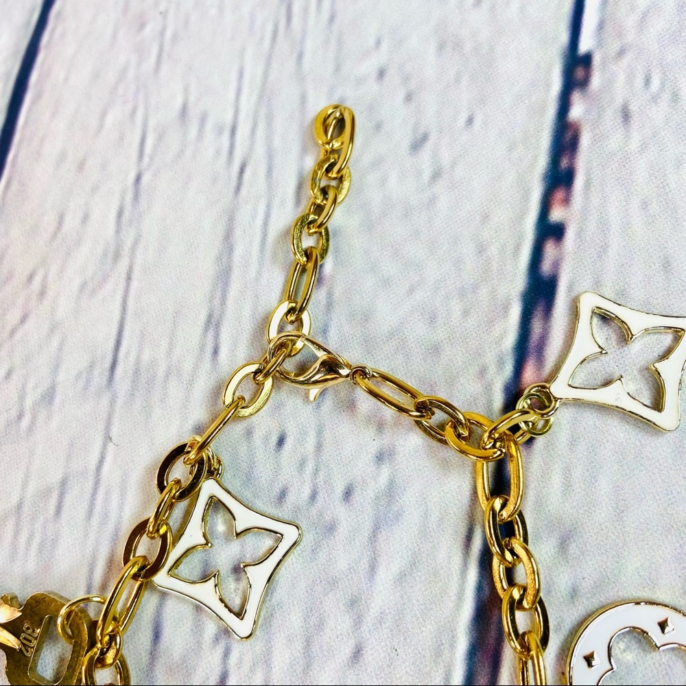 Louis Vuitton lock and key bracelet handmade - Picture 6 of 6